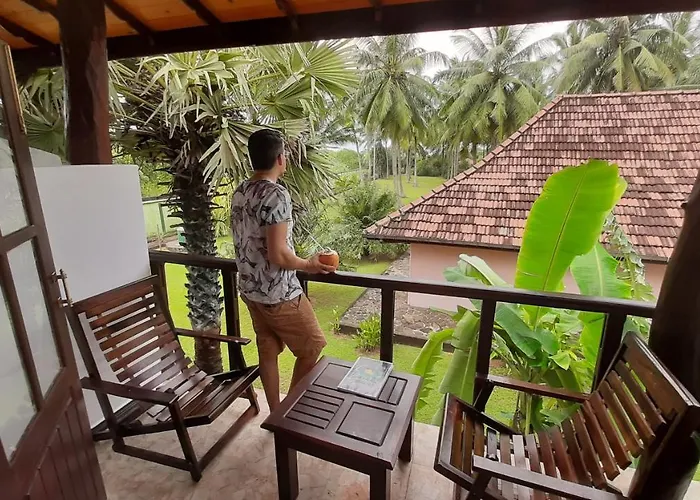Bandulas Beach House